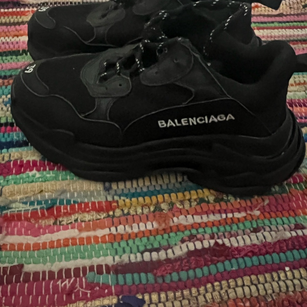 Triple S Balenciaga sneakers for sale used but in great condition